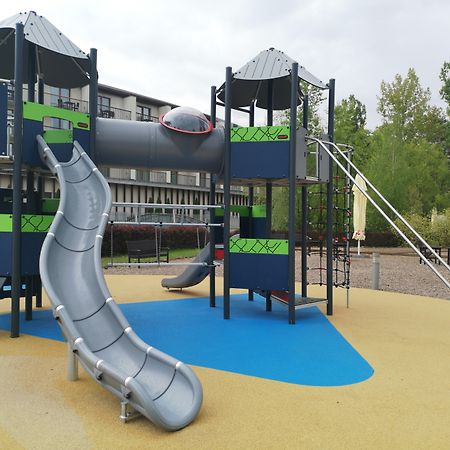 Holiday Inn Resort Warsaw Jozefow By Ihg Εξωτερικό φωτογραφία