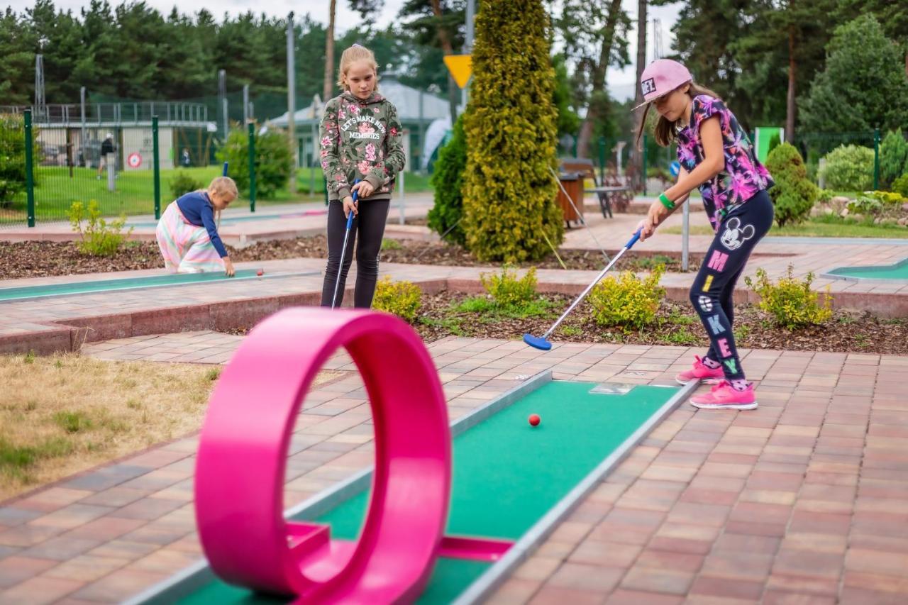 Holiday Inn Resort Warsaw Jozefow By Ihg Εξωτερικό φωτογραφία
