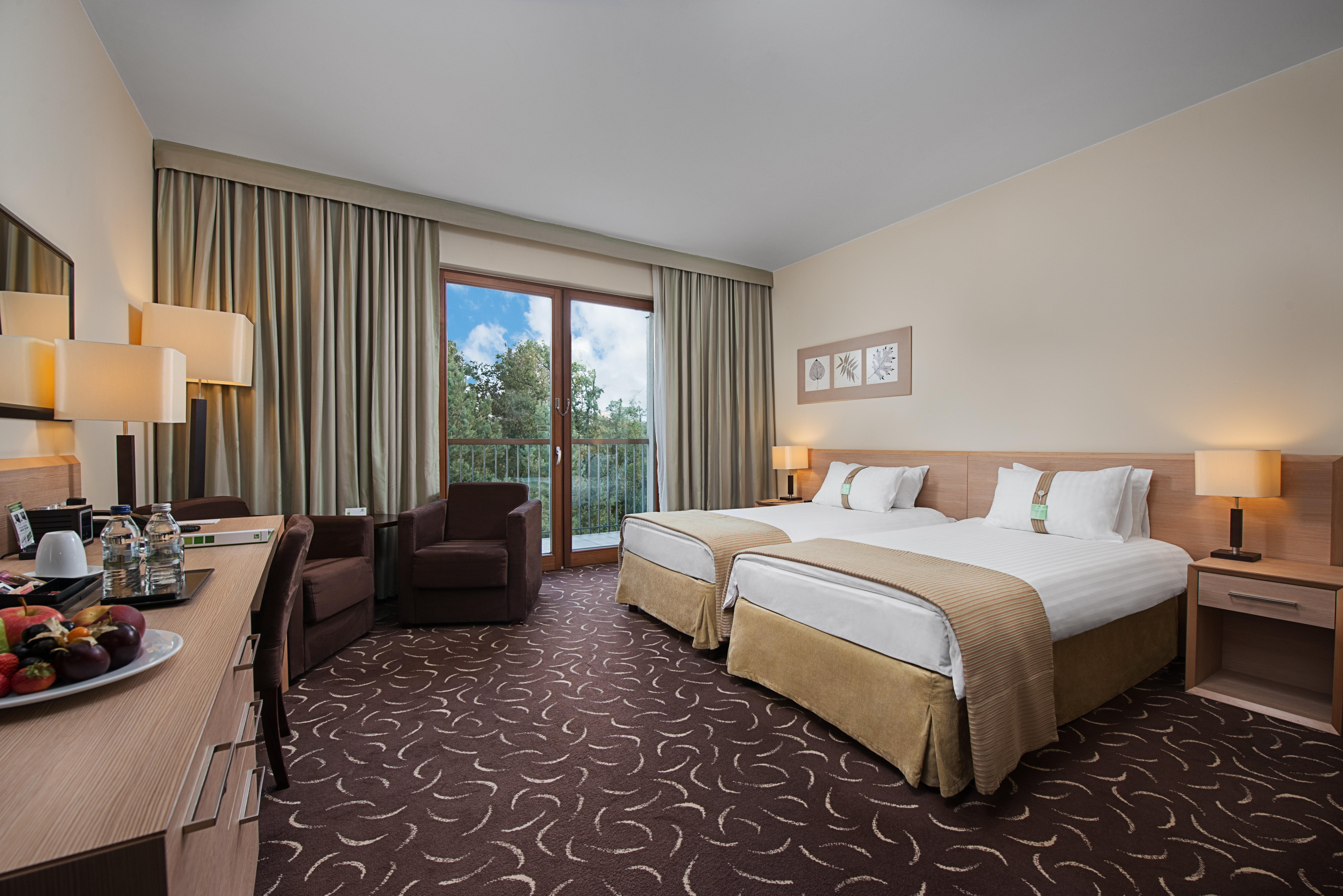 Holiday Inn Resort Warsaw Jozefow By Ihg Εξωτερικό φωτογραφία