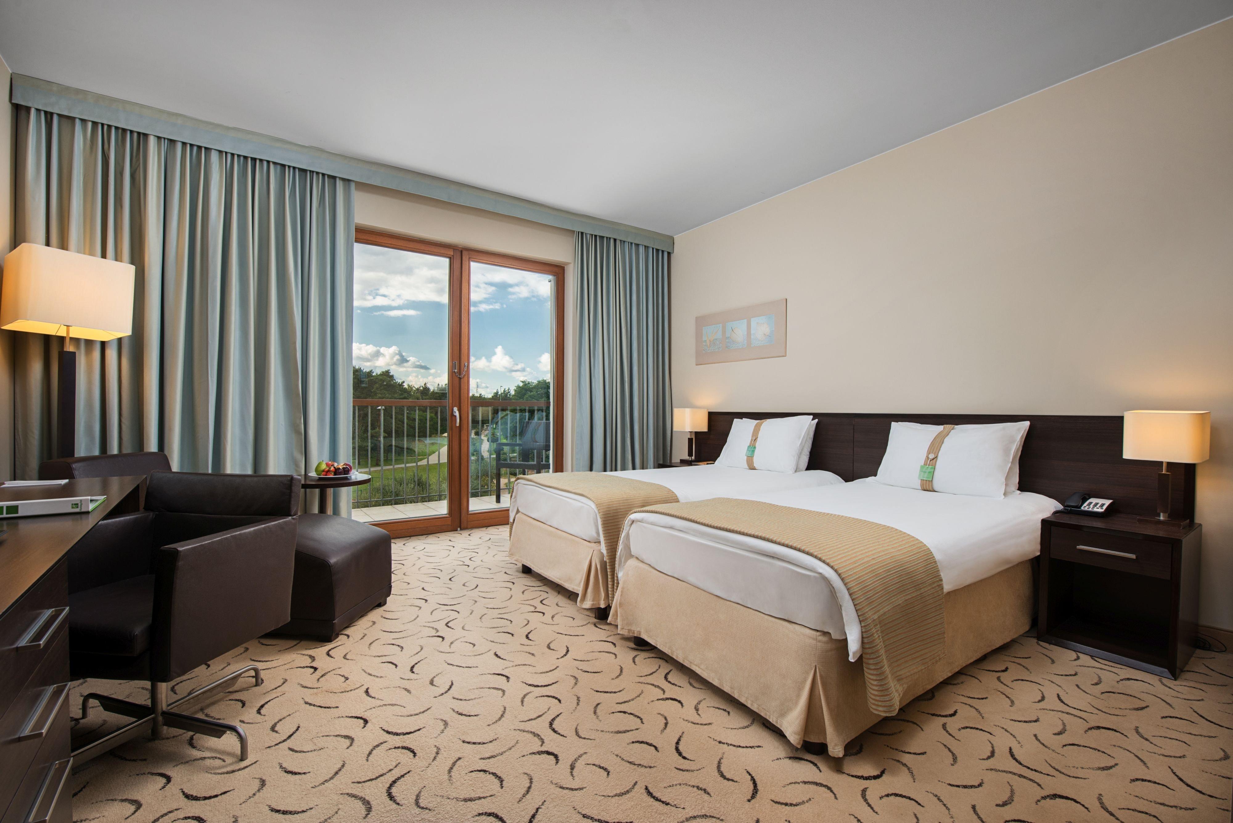 Holiday Inn Resort Warsaw Jozefow By Ihg Εξωτερικό φωτογραφία